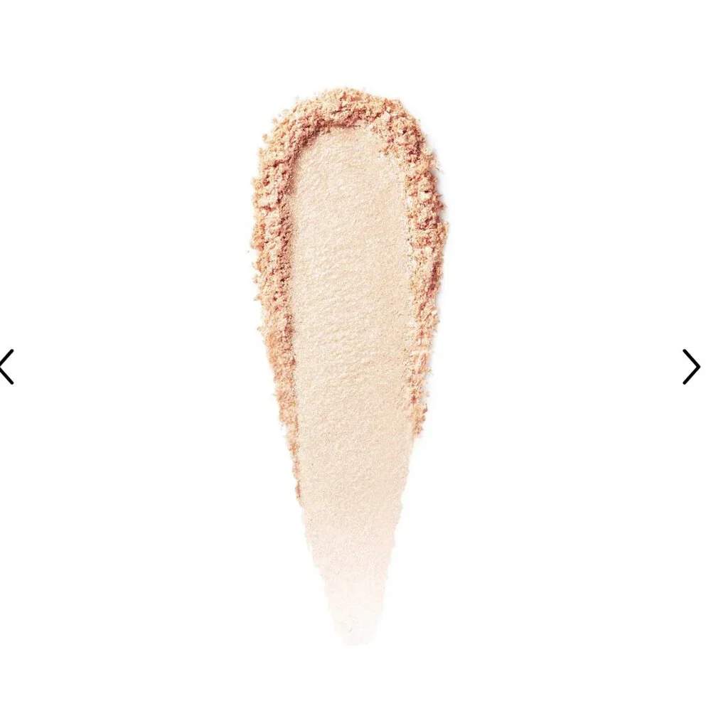 Bobbi Brown Highlighting Powder *BNIB* color Quartz Glow